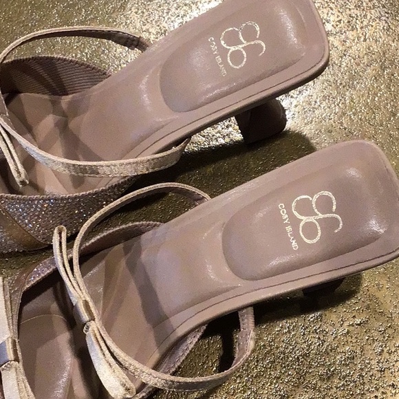 Cosy Island Bowtention Diamond Pointed Toe Heeled Mules - Picture 4 of 5